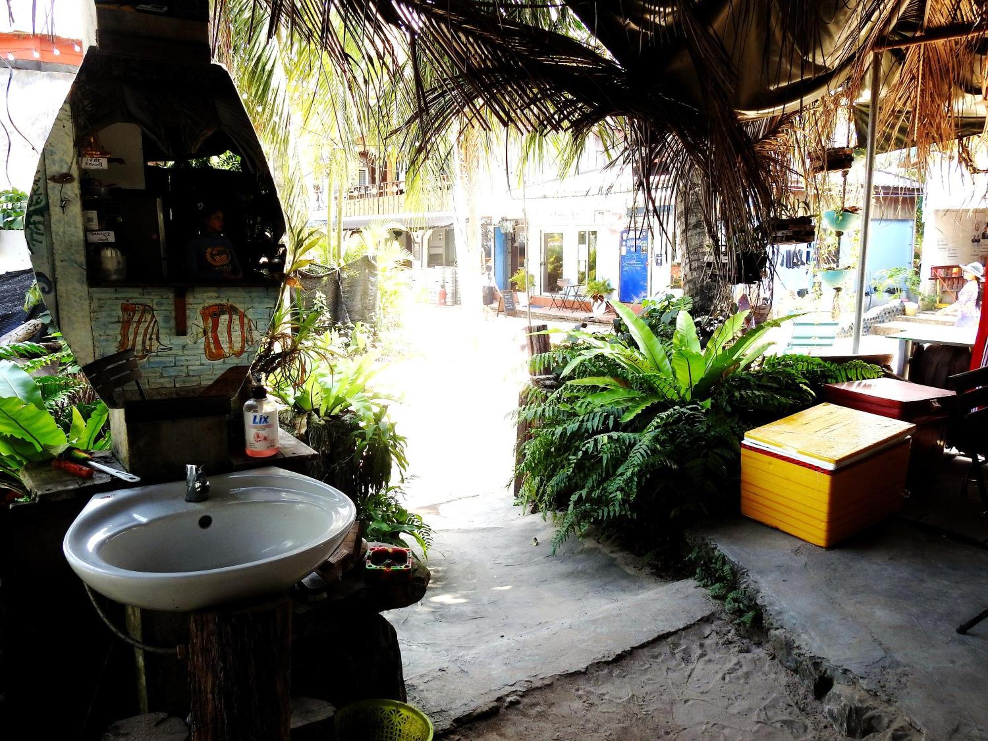 Albergue Spicy23 - M' Pai Bay Sihanoukville Exterior foto